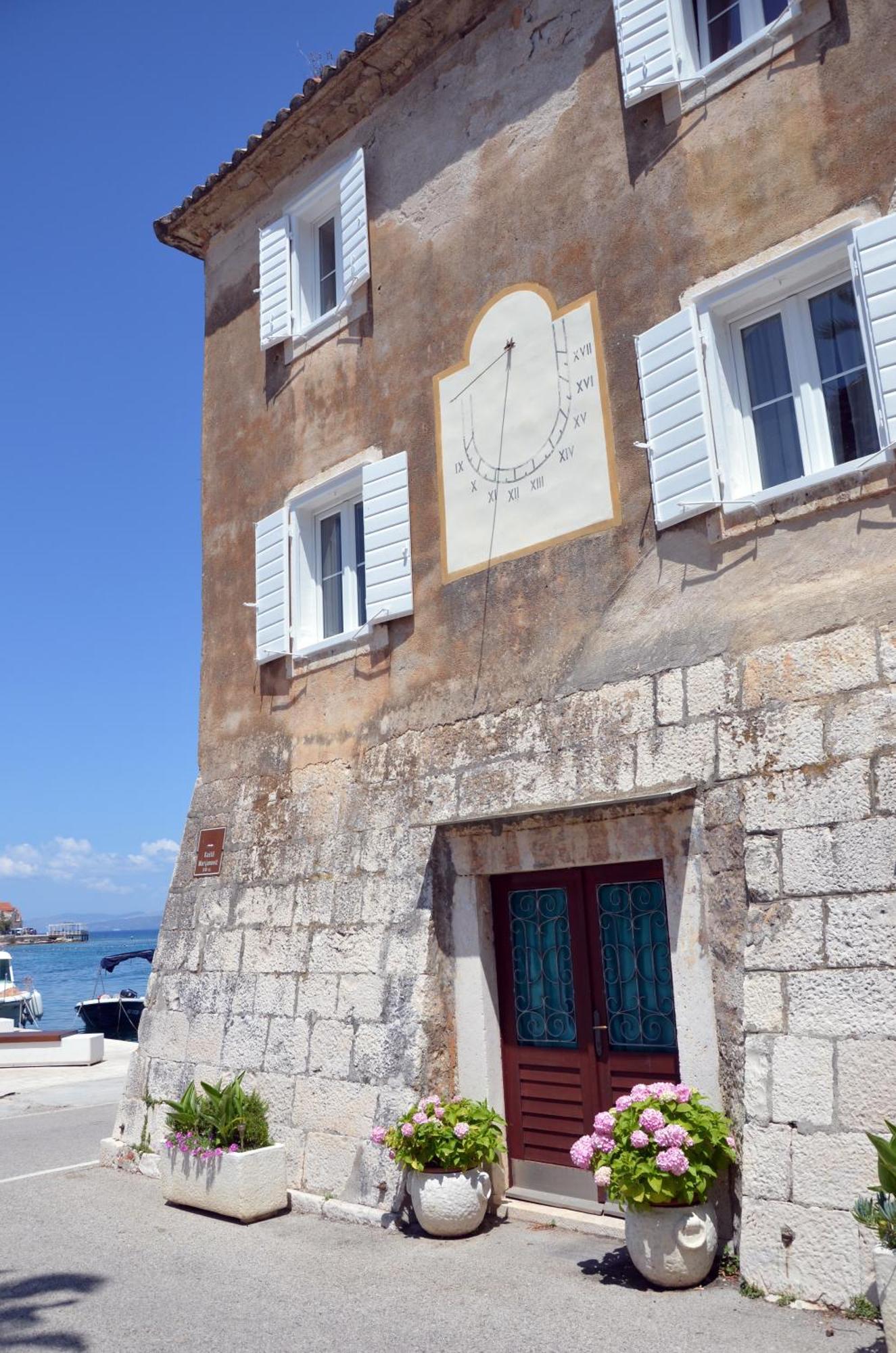 Castel Nonna Franka Apartment Сутиван Екстериор снимка