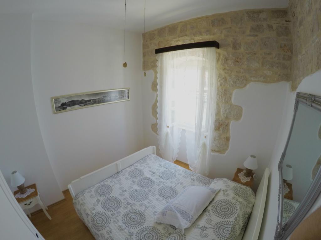 Castel Nonna Franka Apartment Сутиван Екстериор снимка