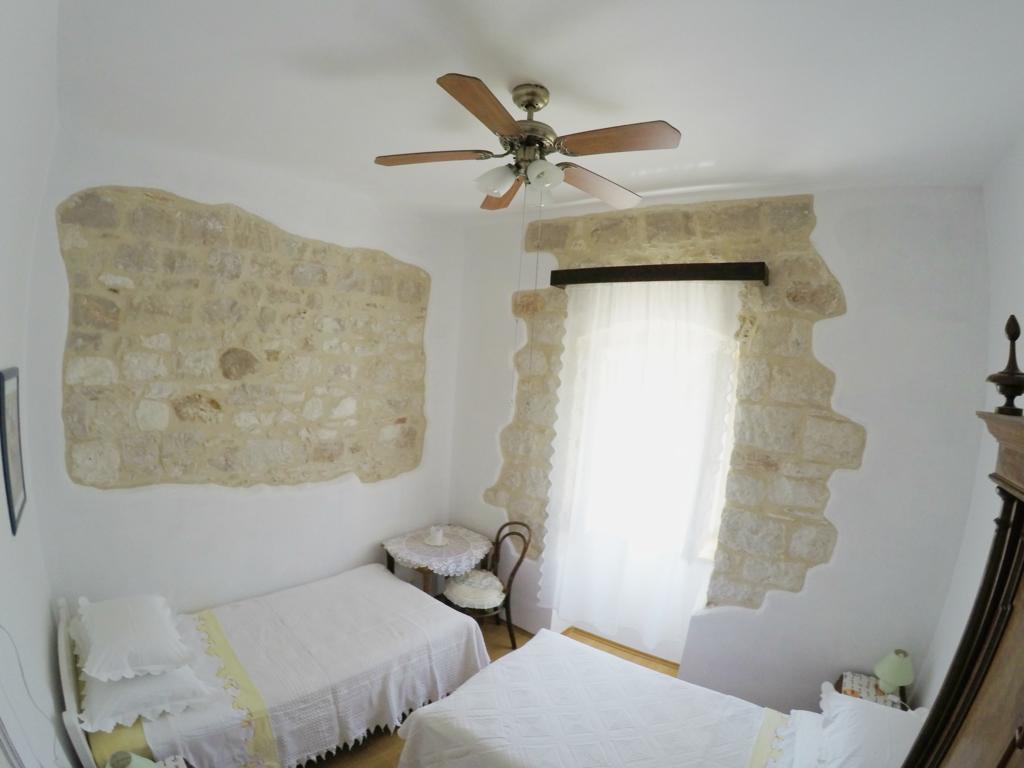 Castel Nonna Franka Apartment Сутиван Екстериор снимка